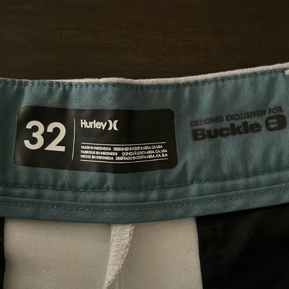 Men’s Hurley shorts - Picture 3 of 6